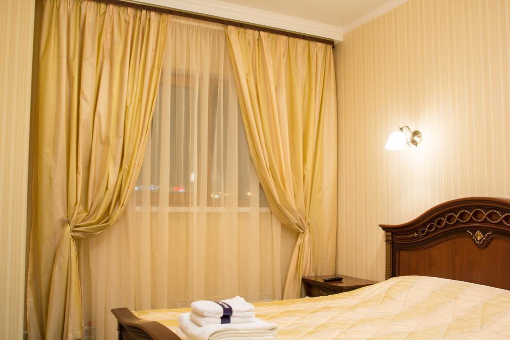 Verona Hotel Moscú Exterior foto